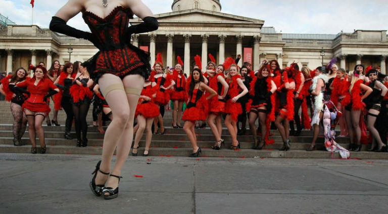 Самый многочисленый танец-бурлеск