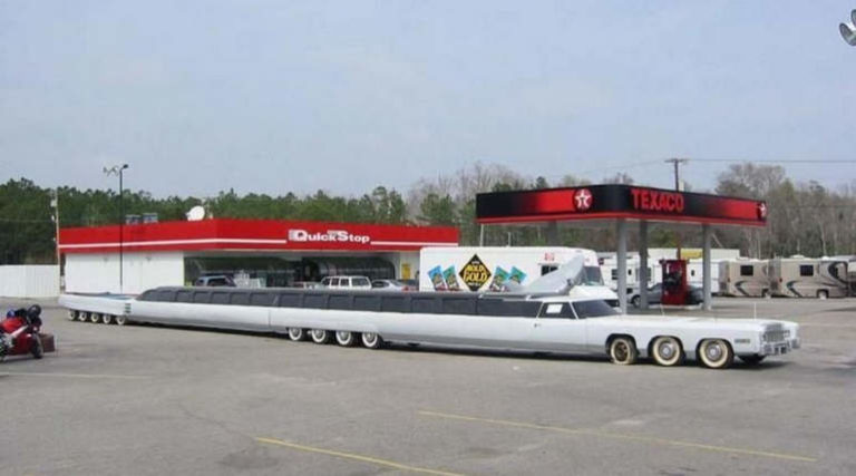 Самый длинный лимузин: 30,5 м