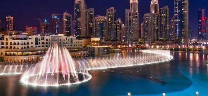 Самый большой и дорогой фонтан: Dubai Fountain