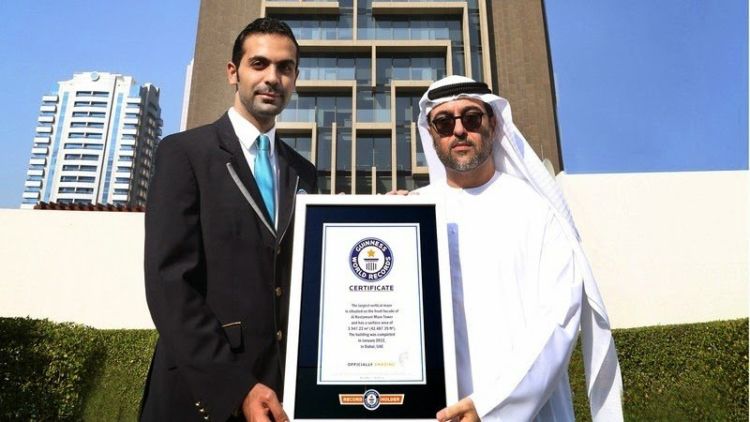 Самый большой вертикальный лабиринт