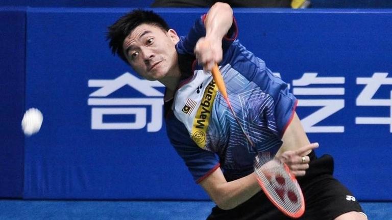 Самый мощный удар во время игры в бадминтон