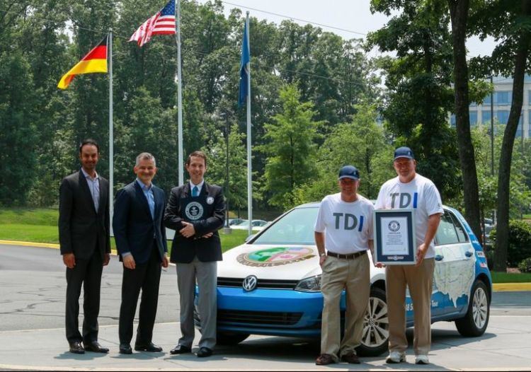 Рекордно малое потребление бензина в негибридном автомобиле