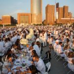 Самый многочисленный "Белый ужин"