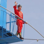 Потомственный канатоходец из Китая установил рекорд по самому продолжительному пребыванию на тросах Потомственный канатоходец из Китая установил рекорд по самому продолжительному пребыванию на тросах