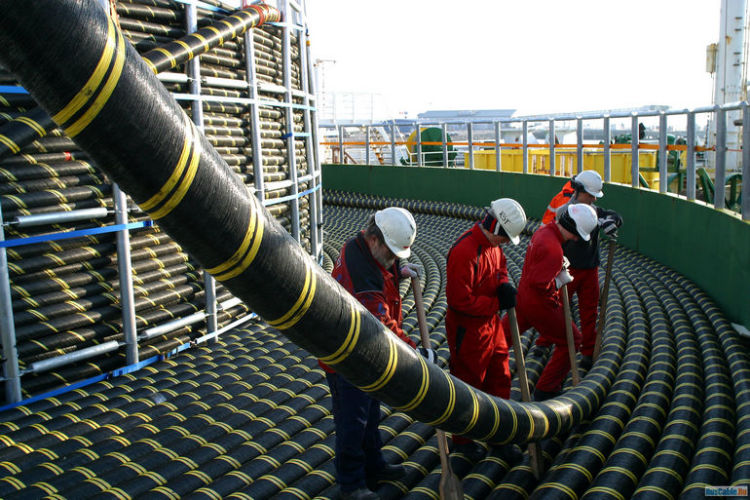 В Европе проложили самый длинный в мире высоковольтный кабель