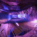 В Британии в шахте построили самый большой подземный батут