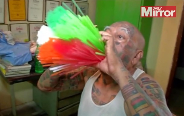 Индиец удалил себе зубы ради мирового рекорда