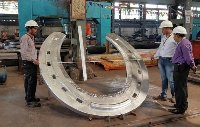 В Индии создали самую большую подкову