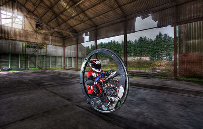 Самый быстрый моноколесный мотоцикл