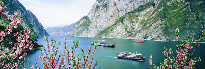 Самый большой речной круизный лайнер