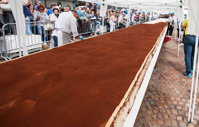 Самый большой тирамису