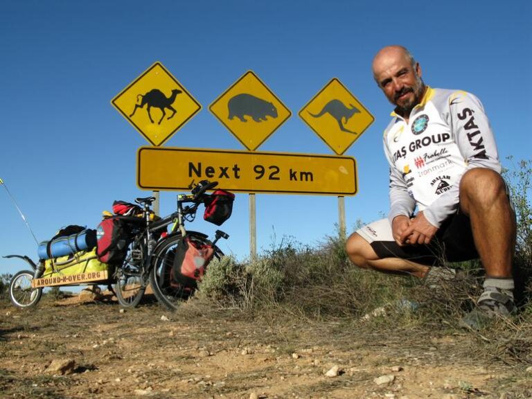 Эрден Эрук (Erden Eruc) в Австралии