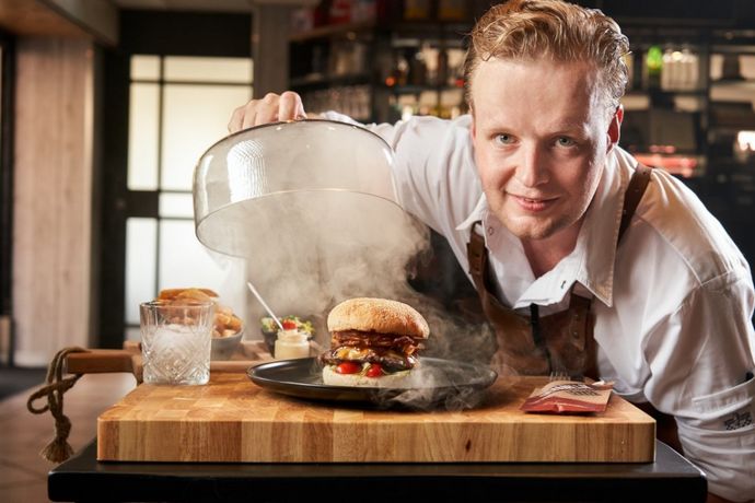 Самый дорогой гамбургер (одна порция)